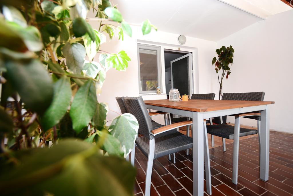 Apartments Katarina Veli Rat Dış mekan fotoğraf