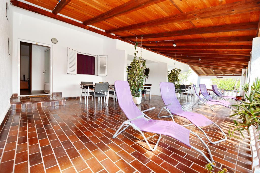 Apartments Katarina Veli Rat Dış mekan fotoğraf